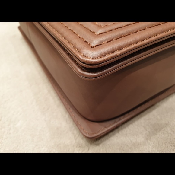 Chanel Large Boy Bag - Picture 7 of 16